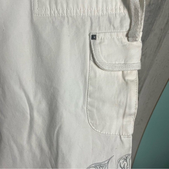 Harley Davidson Y2K Bermuda Shorts Capris Biker Studded  -White size 4 NWT - Picture 8 of 11